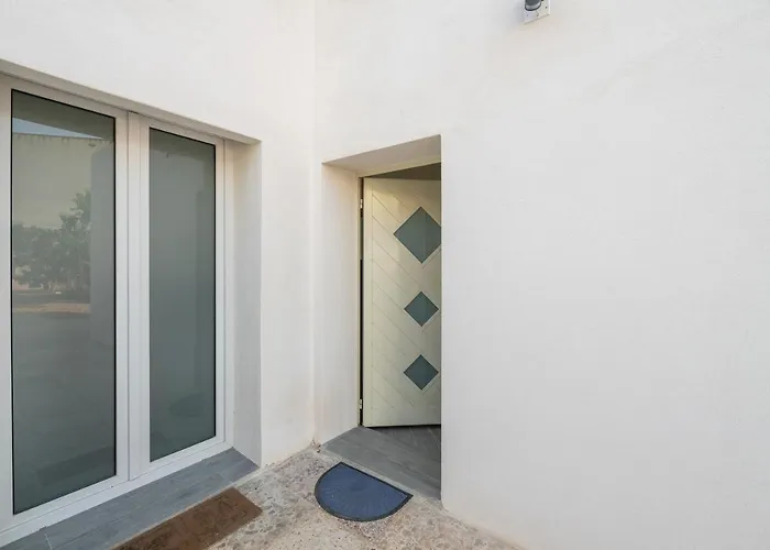 Casa Claudia * 阿塞米尼